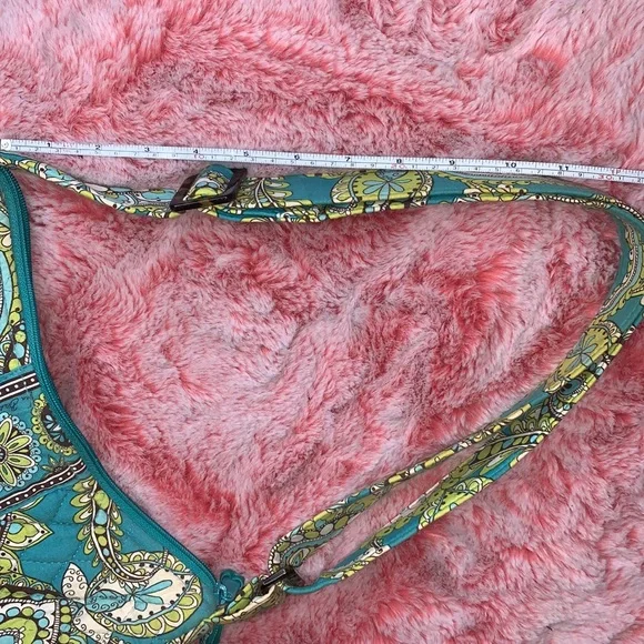 ‼️SOLD‼️ NWOT Vera Bradley On The Go Crossbody Peacock Retired Bag - Picture 9 of 12
